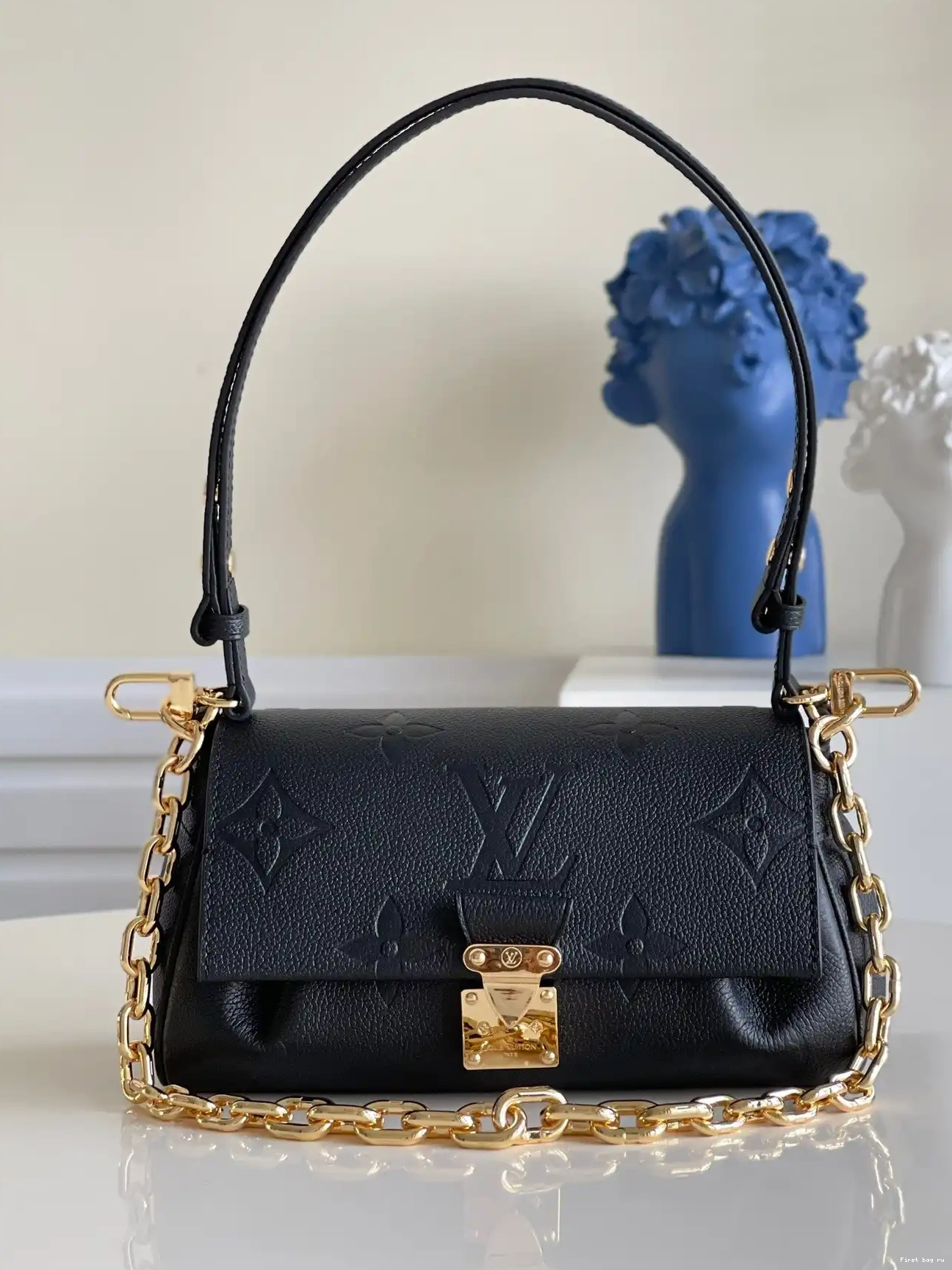 First bag ru LOUIS VUITTON FAVORITE 0706